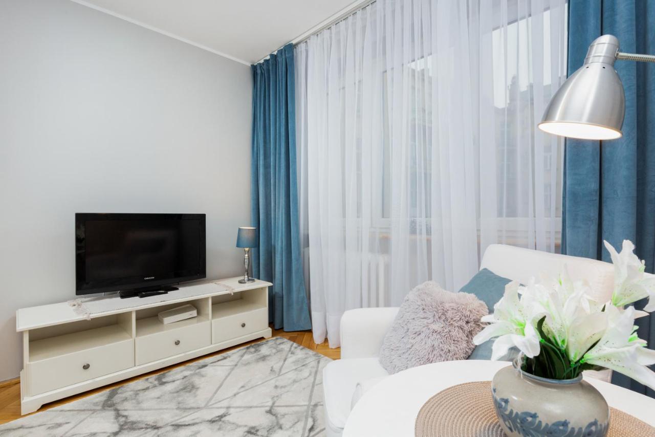 Kredytowa By Renters Apartment