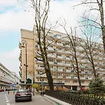 Apartment Warsaw Kredytowa by Renters
